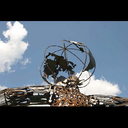 'Save the World' in Grossansicht